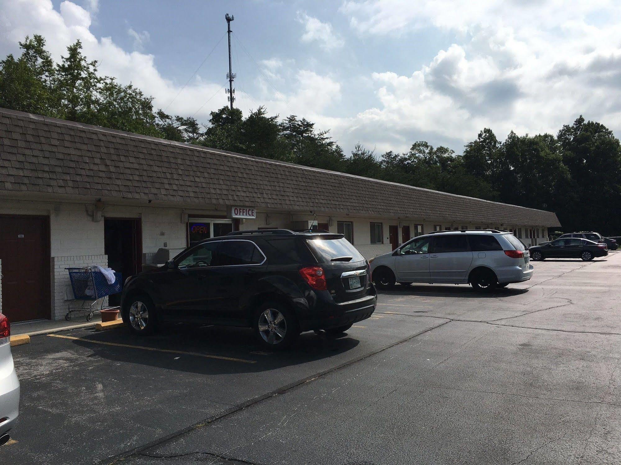 Economy Inn Crossville Εξωτερικό φωτογραφία